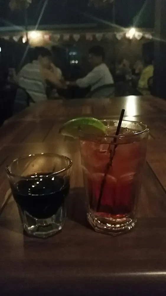 Grey Goose Cranberry a Slice of Lime