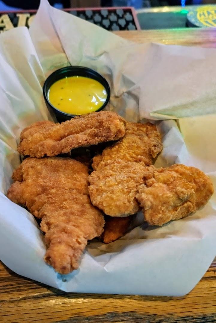 Arlin's Bar & Garden